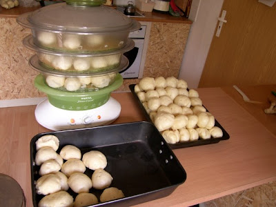 http://1.bp.blogspot.com/_JV5vR7pntZw/SnGqru-7wUI/AAAAAAAAAA8/pgdb0aTSET4/s400/knedl%C3%ADkom%C3%A1nie.jpg