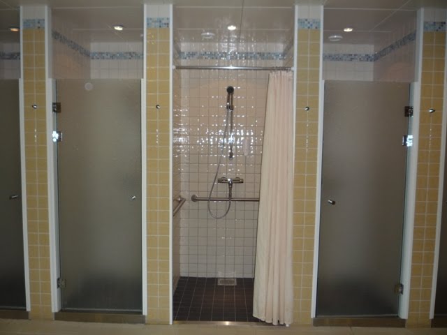 Open Showers Gym