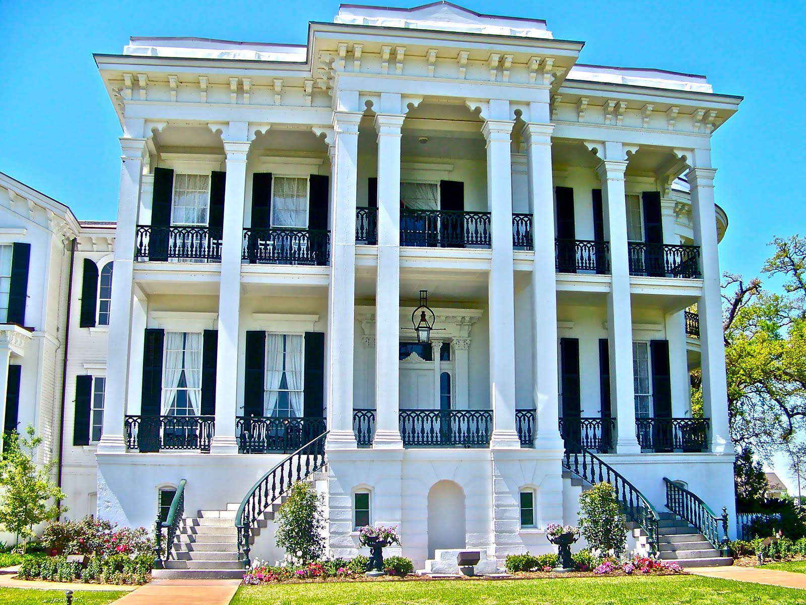 All About Houses: Southern Plantations