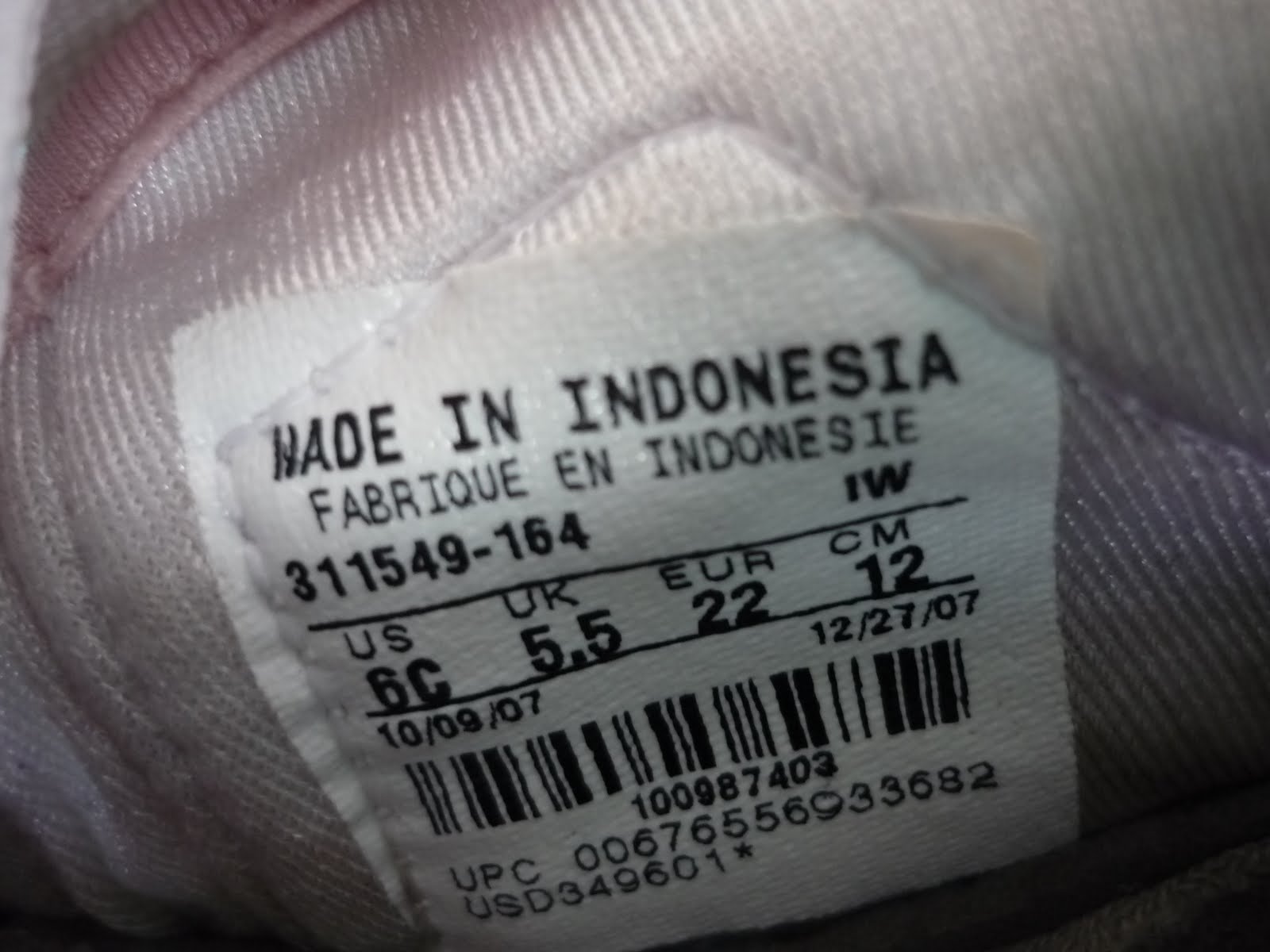 girls nike rift trainers