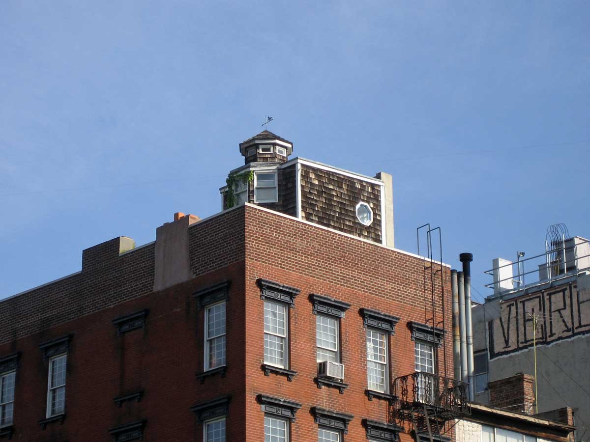 [penthouse1stn1st1_sm.jpg]