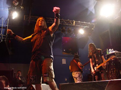 es una banda estadounidense de hardcore, formada por Phil Anselmo, es una banda estadounidense de hardcore, formada por Phil Anselmo,