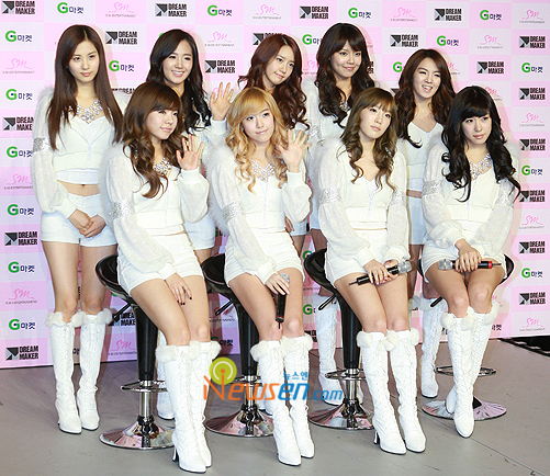 Beautiful Girl Korean Hairstyles, Long Hairstyle 2011, Hairstyle 2011, New Long Hairstyle 2011, Celebrity Long Hairstyles 2030