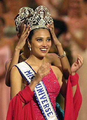 INTERNATIONAL BEAUTY PAGEANT WINNERS FROM INDIA 2000+Miss+Universe+Lara+Dutta