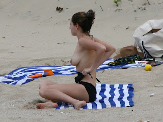 Kelly Brook nude topless on beach nice natural big tits