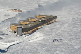 SOUTH POLE STATION WEBCAM