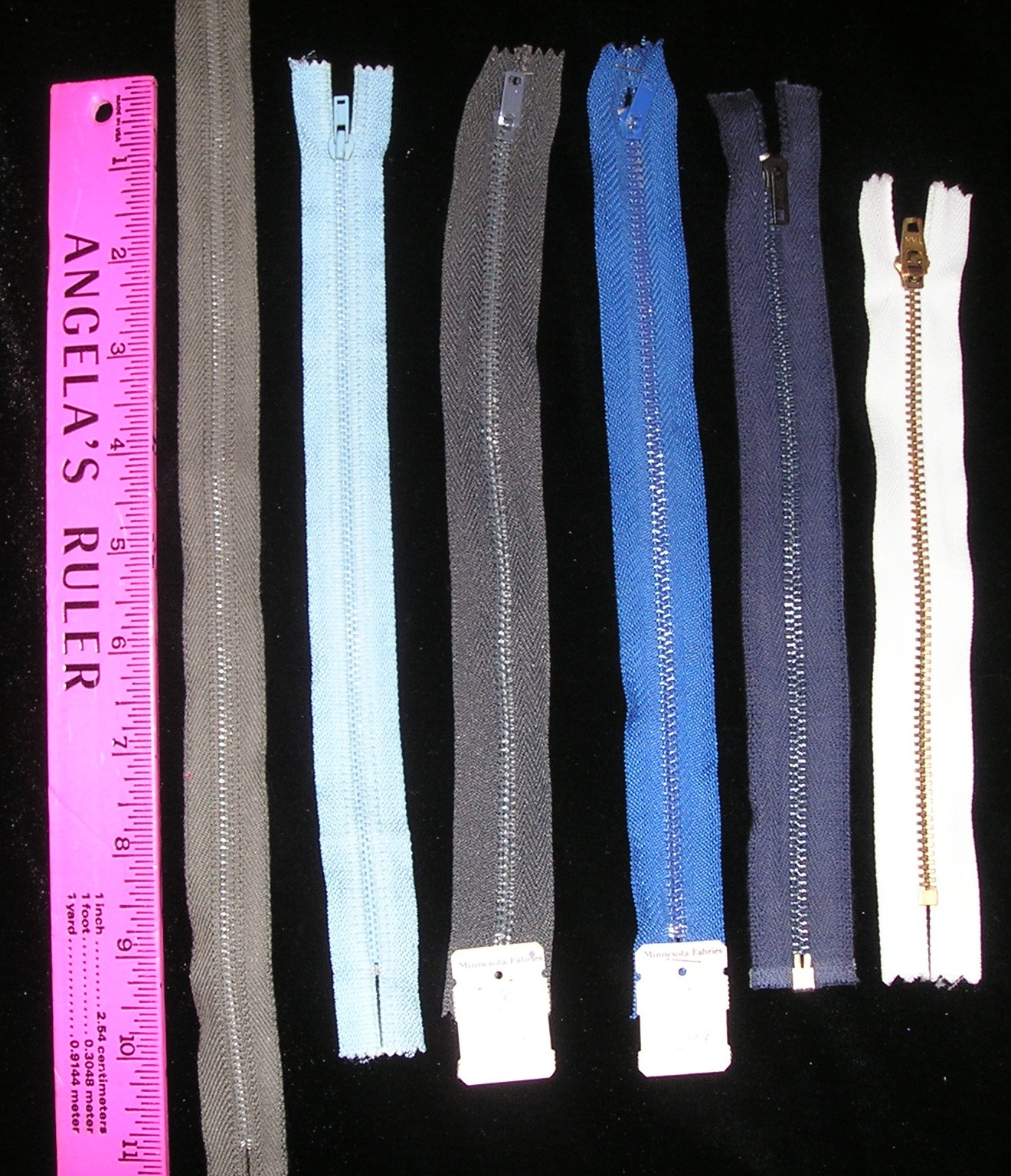 RiAnge Creations Metal Zips