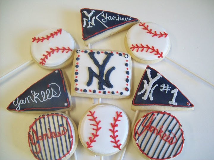 CedarGap Creations Cookies NEW YORK YANKEES Baseball cookies