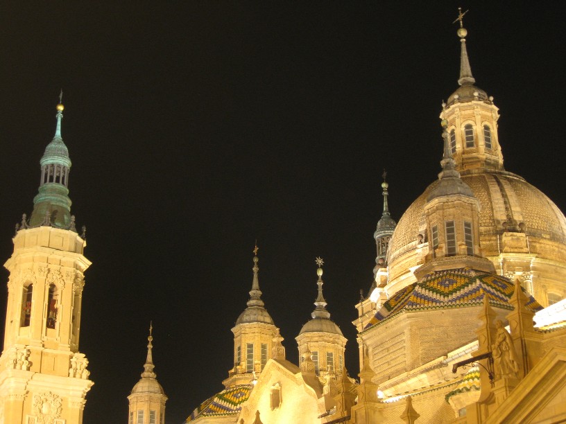 [Zaragoza2.JPG]