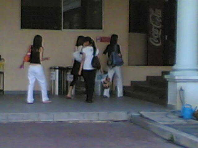 [05042009.jpg]