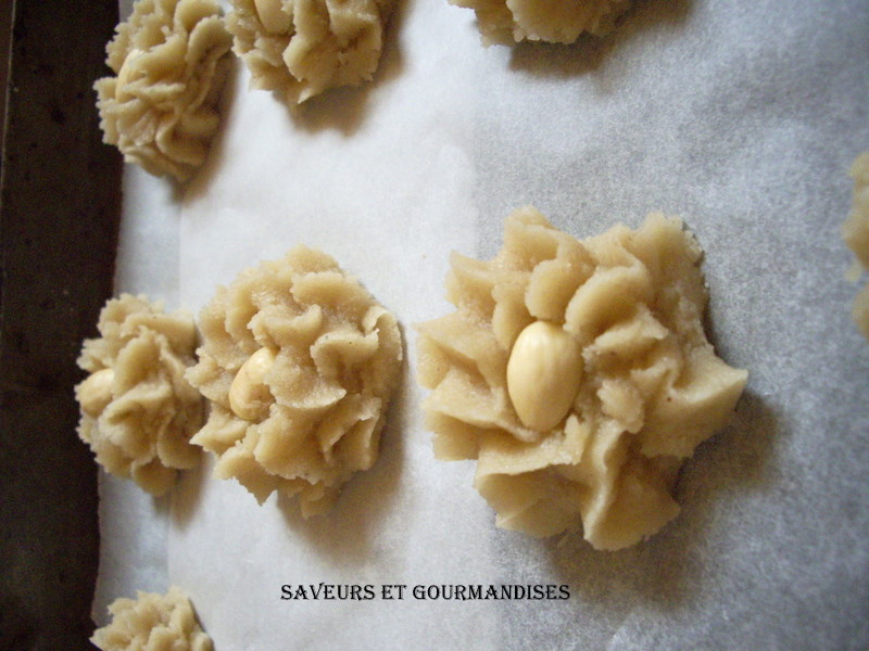 [petits+fours3.JPG]
