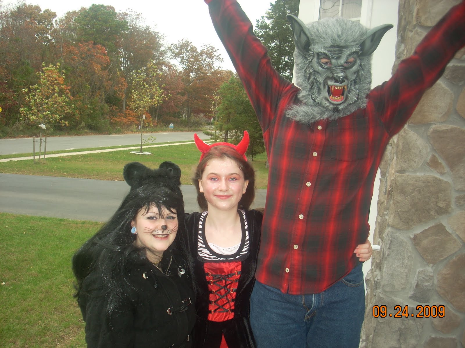 [PicturesHalloween+075.JPG]