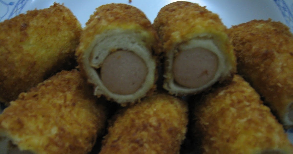 Ashviqha 'N' Levinkha Fried Sausage Rolls