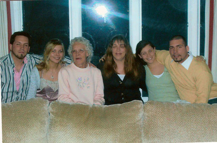 Lance, Maggie, Grandma, Mom, Heather, Randy