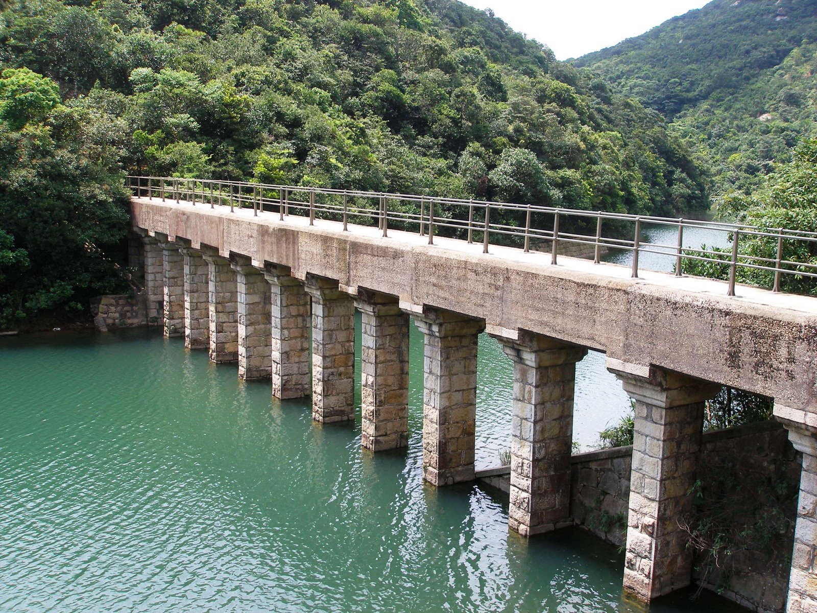 [Tai+Tam+Hike35.jpg]