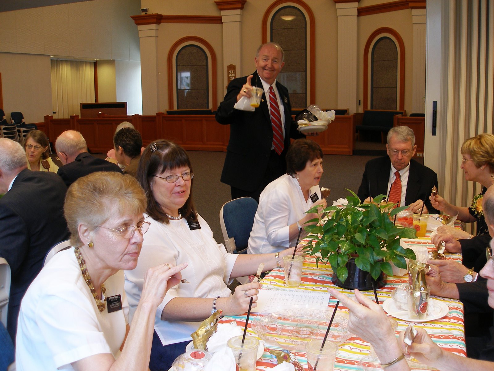 [Conference+-+Senior+Missionary13.jpg]