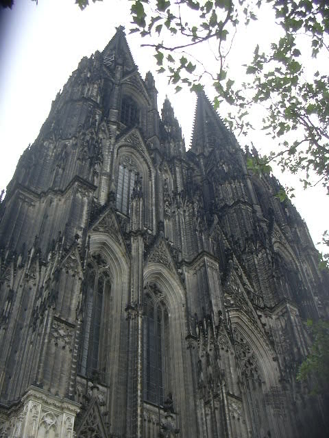 [Koln1.JPG]