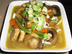 Curried Udon Noodle Soup with Tofu