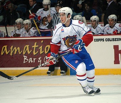 [Yannick_Weber-412_350.jpg]