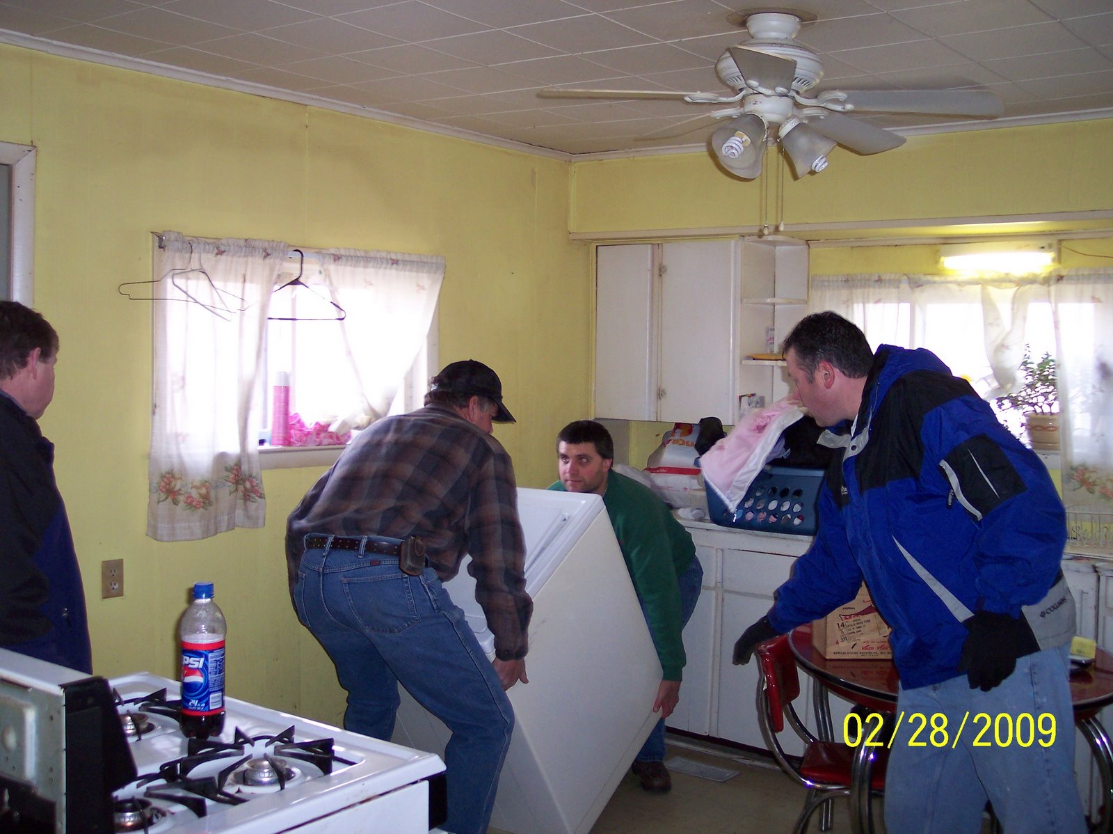 [100_0635.JPG]