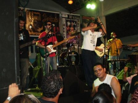 [Os+Grogs+-+Tributo+a+Raul.JPG]