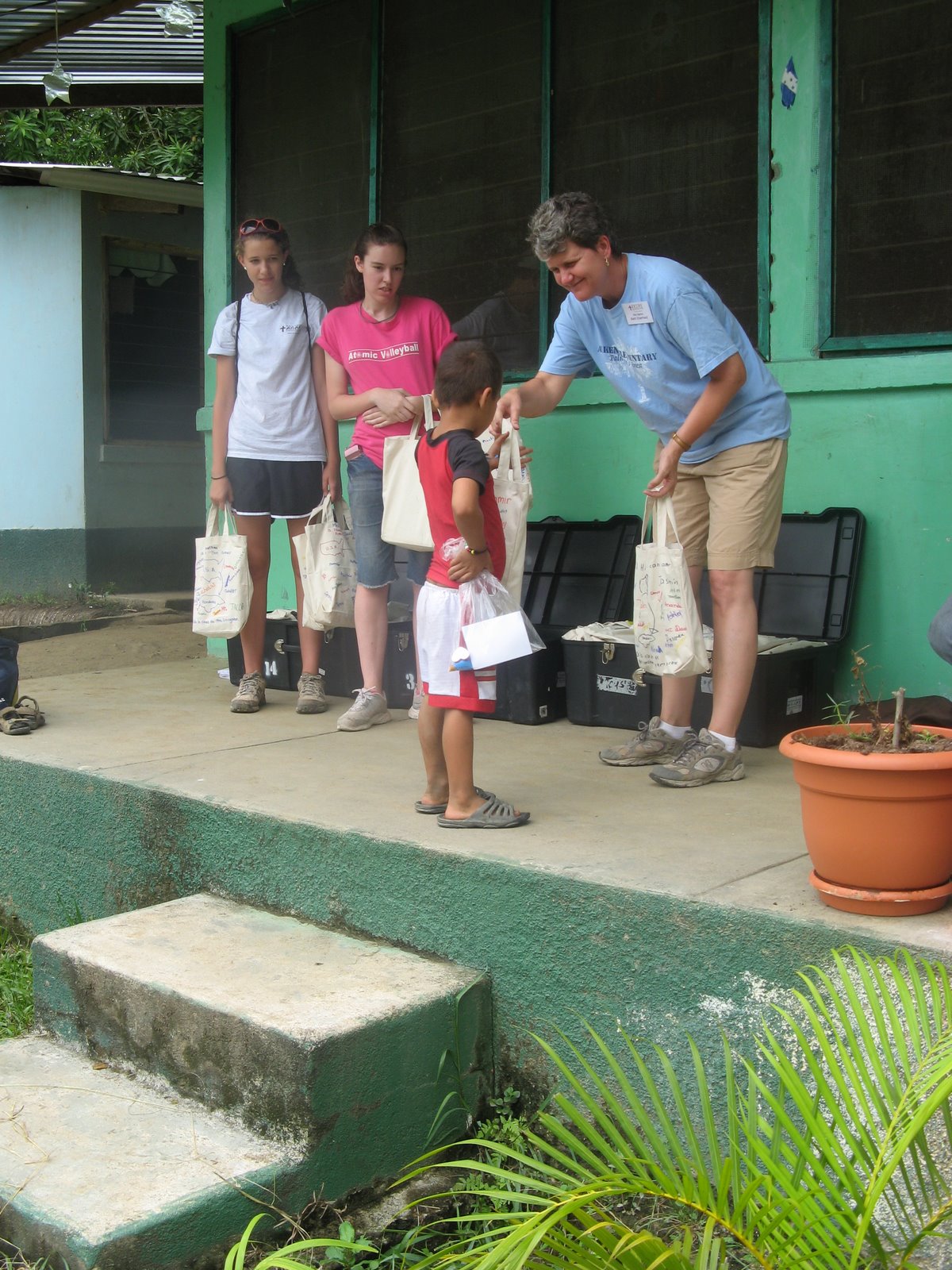 [beth's+6-17+026.jpg]