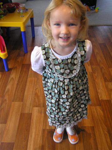 [P9270027+(Small).JPG]