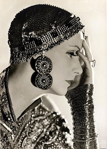 [Garbo-2.jpg]