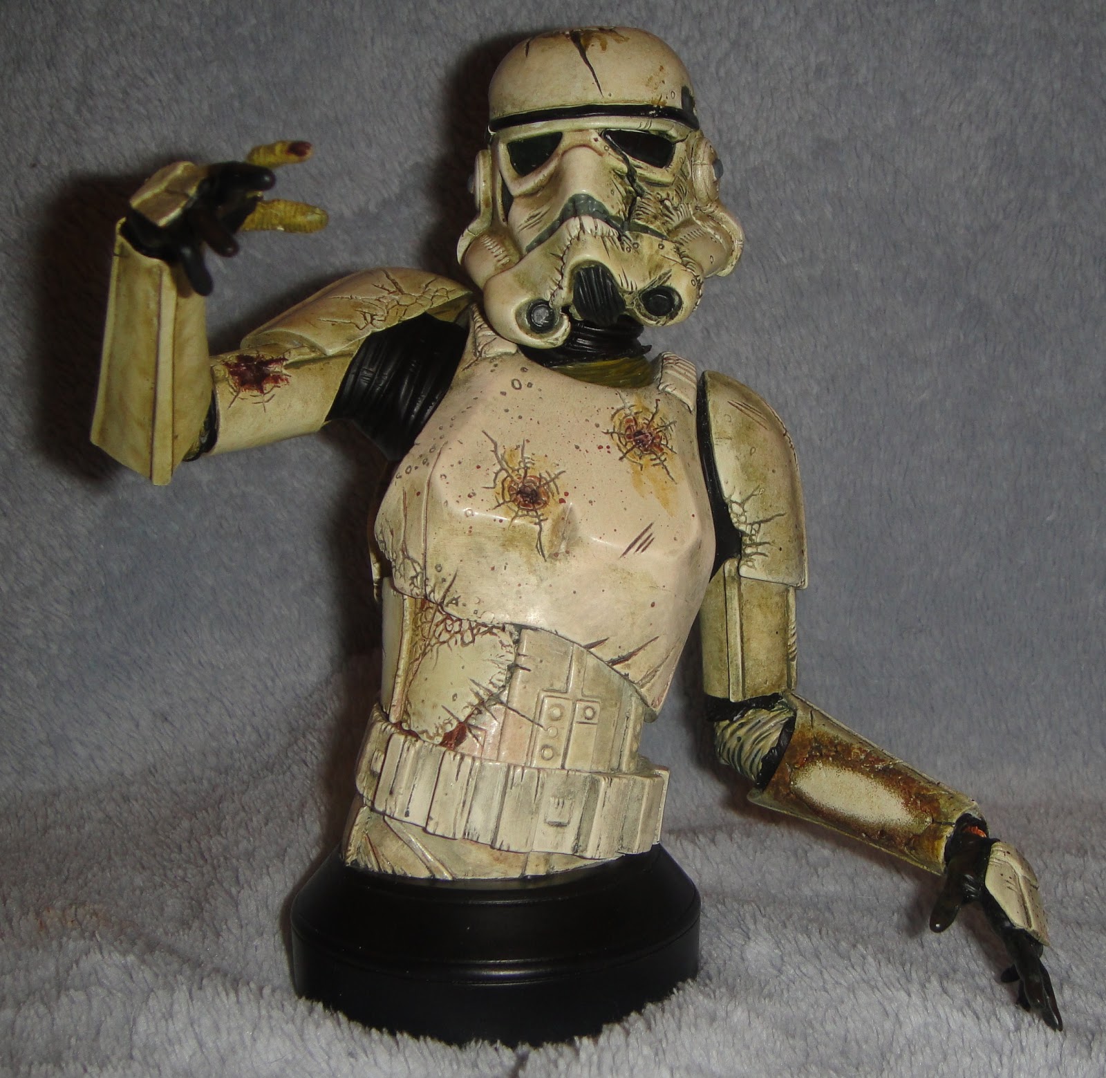 Zombies And Toys Death Trooper MiniBust Review Zombies + Storm