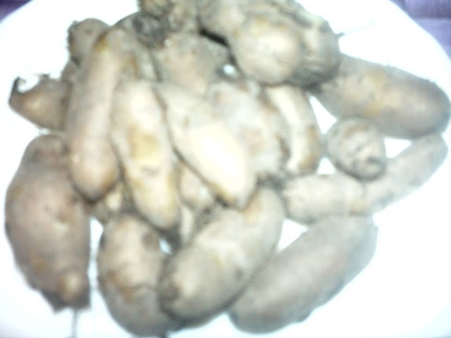 Embun ♥ Kaseh ♥ Rosaliza: Ubi Keling aka Ubi Kemili