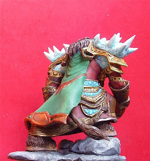 orme magiche scultori modellismo world of warcraft tauren action figures personalizzate