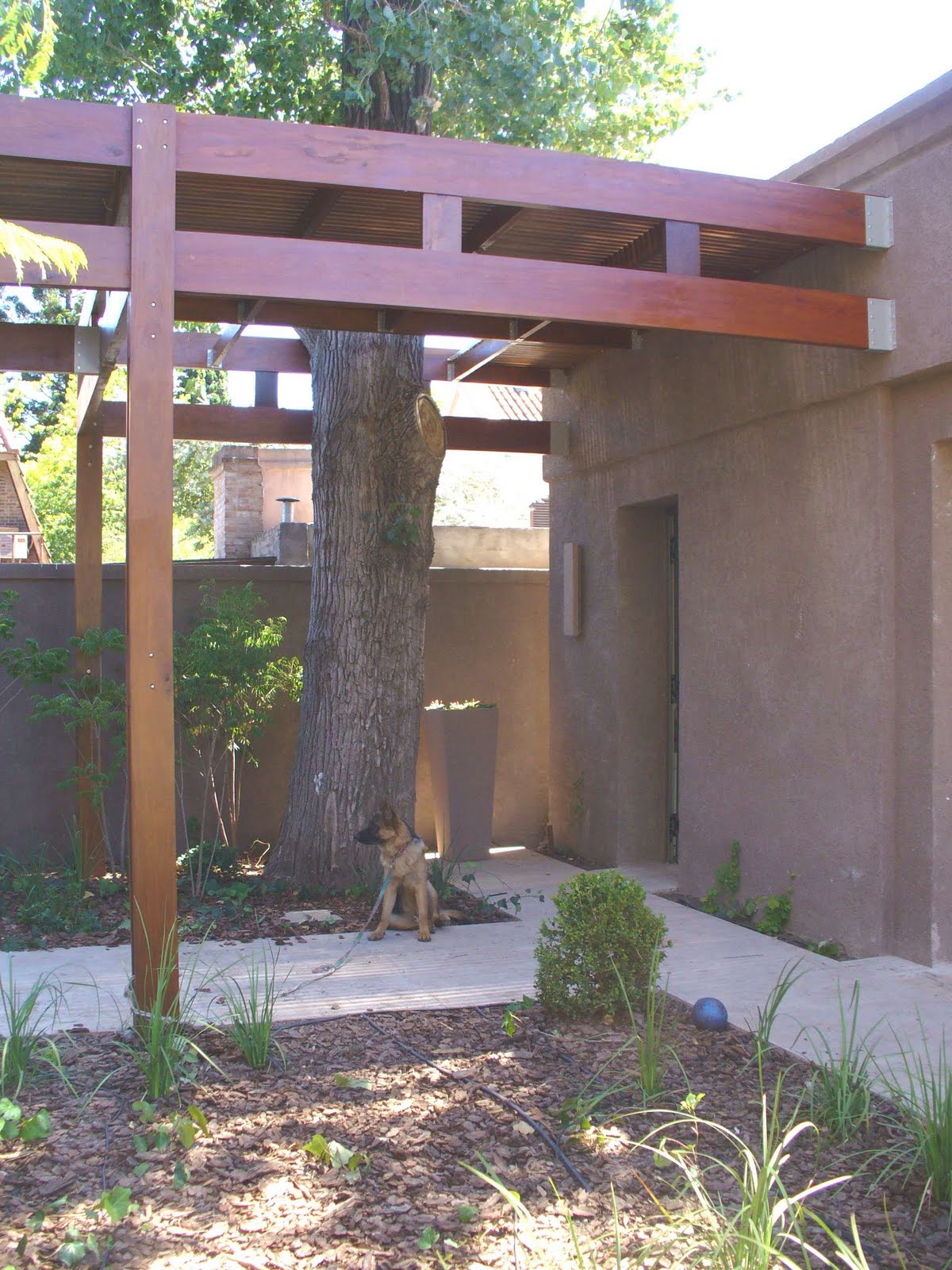 .: Pérgolas con cubierta