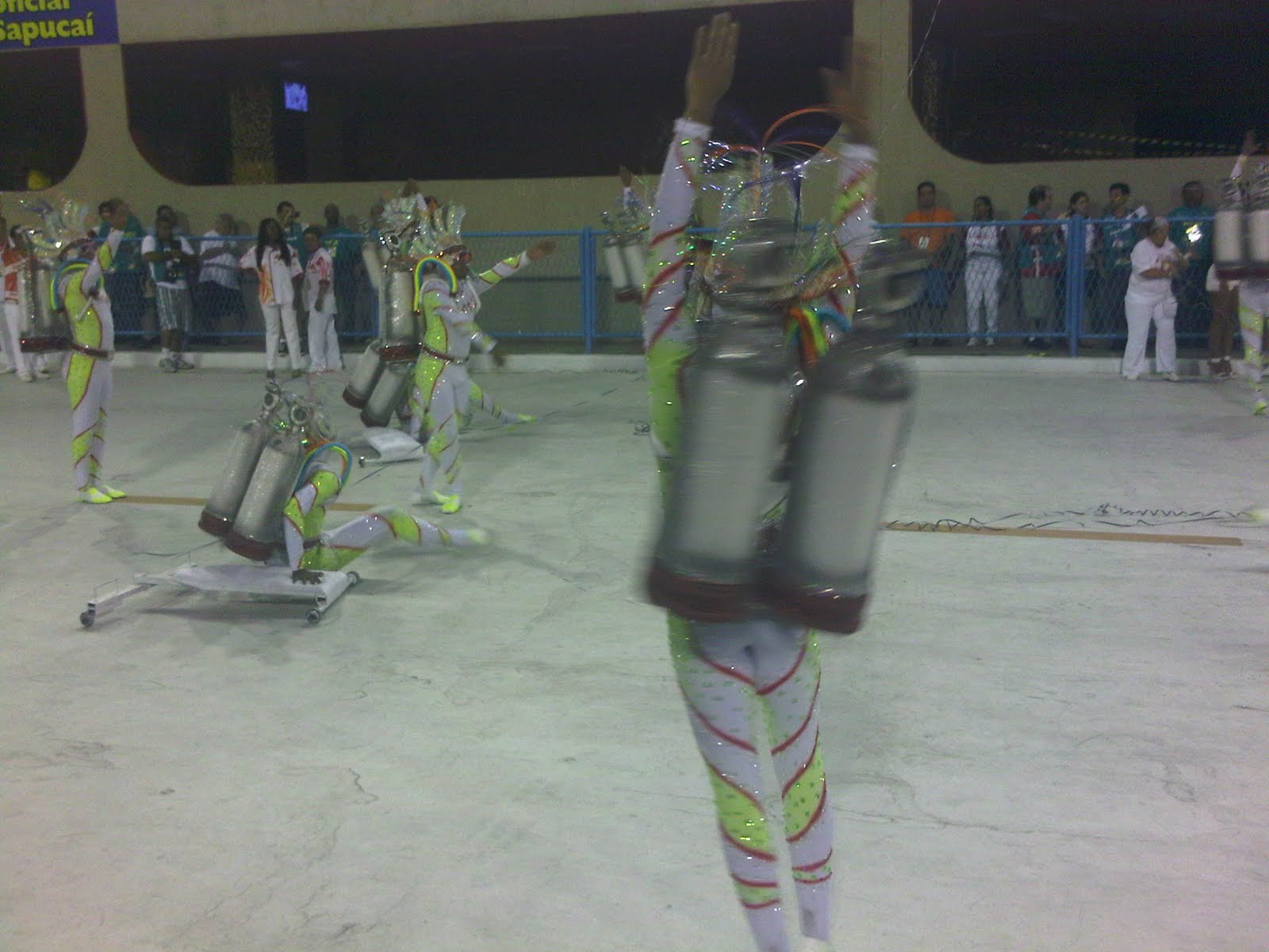 [=?utf-8?B?L0NhcnTDo28gZGUgbWVtw7NyaWEvQmxhY2tCZXJyeS9waWN0dXJlcy9JTUcwMDExOS0yMDEwMDIxMy0yMzU4LmpwZw==?=-725423]