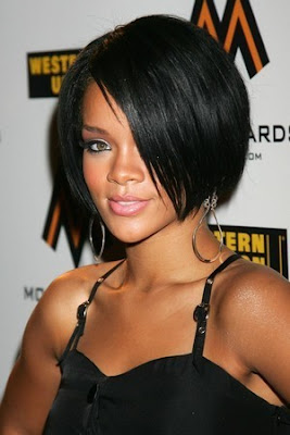 احـلـــــــــــ قصات الشعر ــى 2010 >>> Rihanna+short+hair+20009