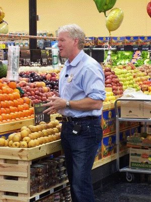 Fresh Easy Buzz Launching Sunflower Farmers Market Into Northern California Is A Second Act Of Sorts For Founder Ceo Mike Gilliland