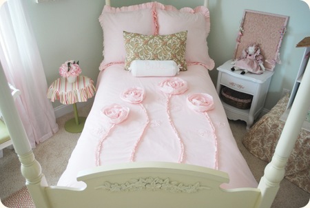 [bed+of+roses_thumb[1].jpg]