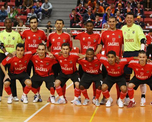 [futsal.jpg]