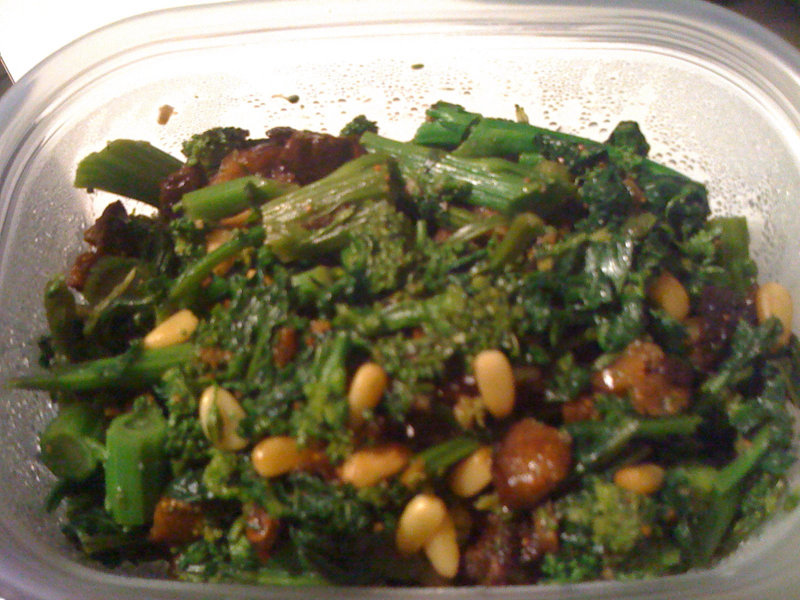 [broccoli+rabe+with+figs.JPG]