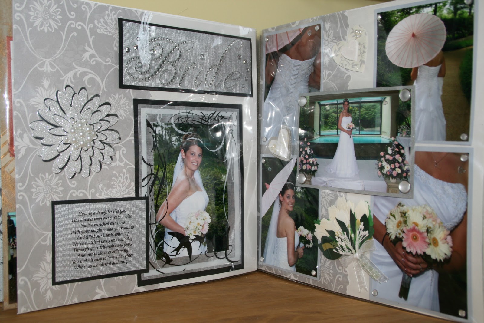Scrapping and Cards Layouts Michelle's Wedding Scrapbook