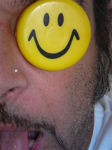 [smile+(1).jpg]
