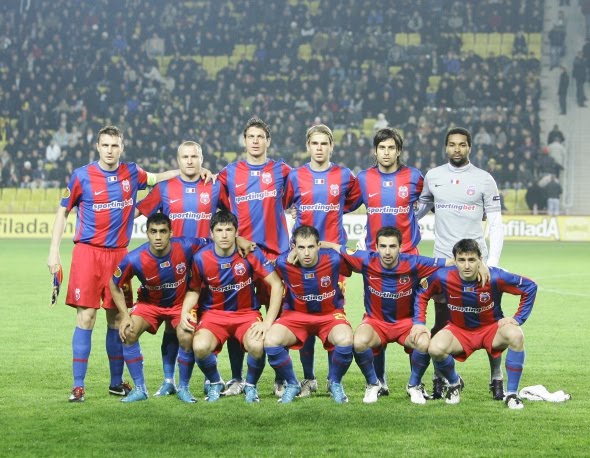 [steaua.jpg]