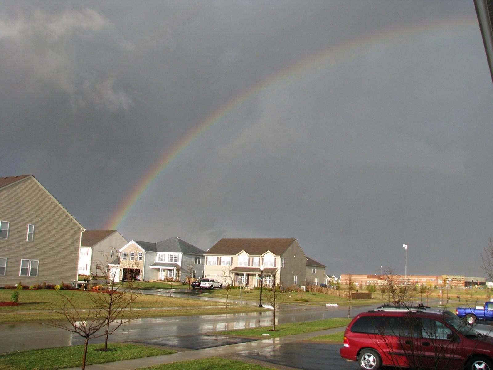 [rainbow+001.JPG]