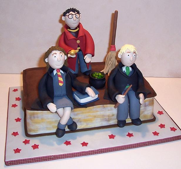 Les oeuvres culinaires d'Harry potter Harry+Potter+Book+Cake