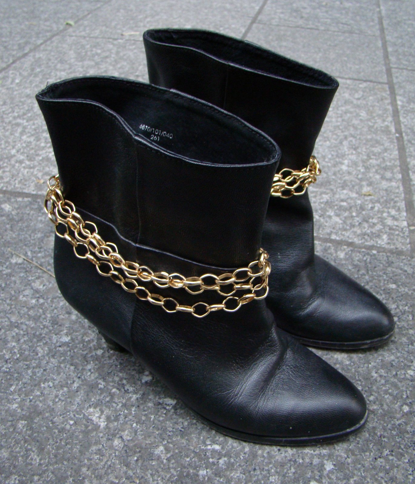 bottines avec chaines