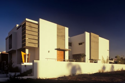 House Design by Agraz Arquitectos in Mexico