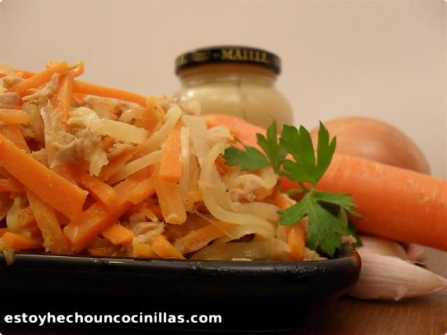 Receta de ensalada japonesa de zanahoria y atún