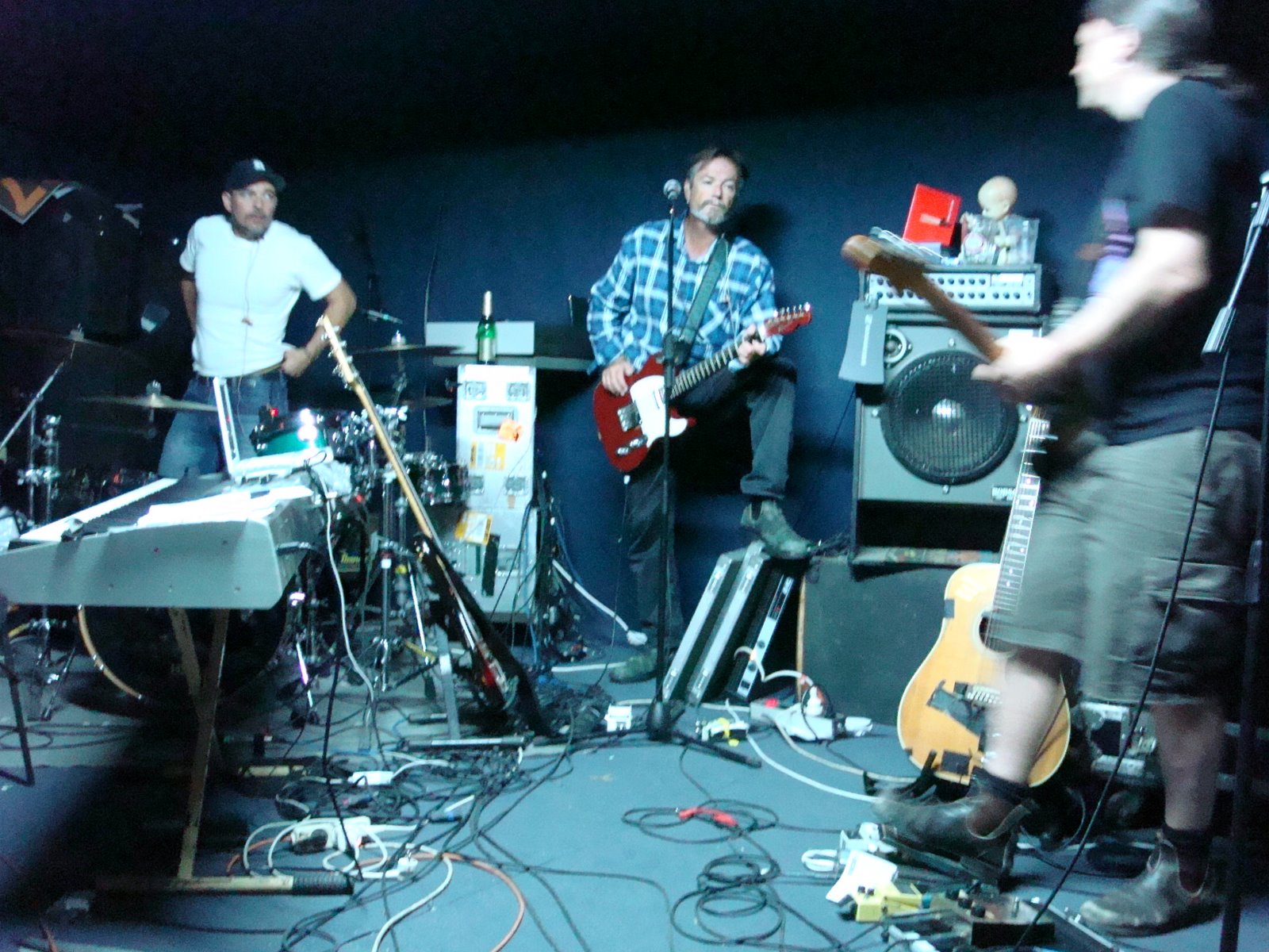 [rehearse.jpg]