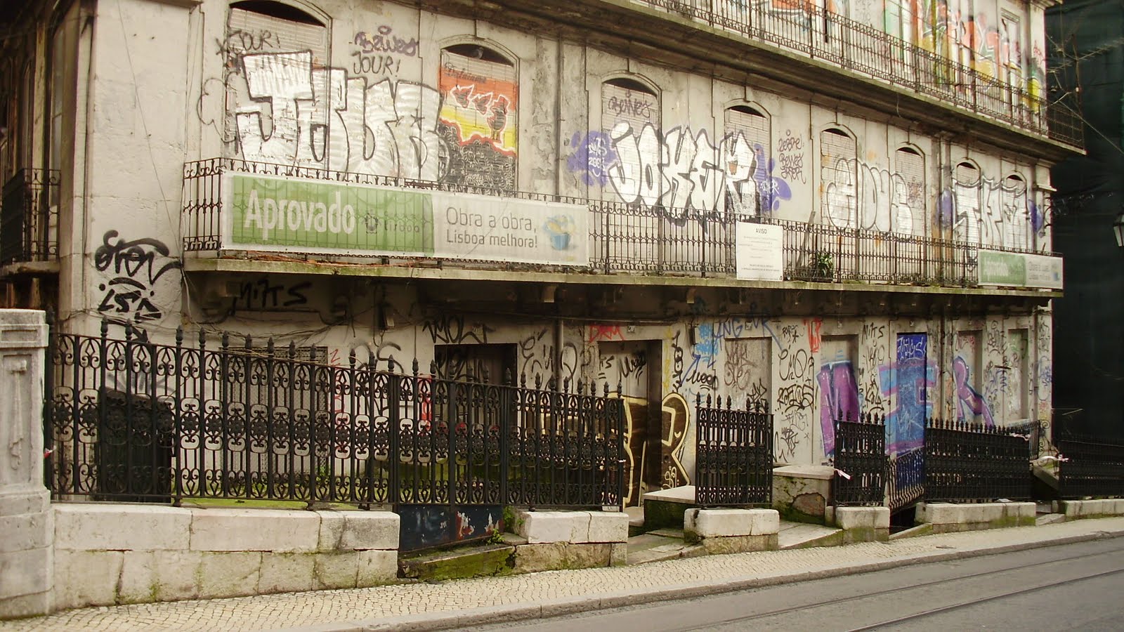 [P2230144.JPG]