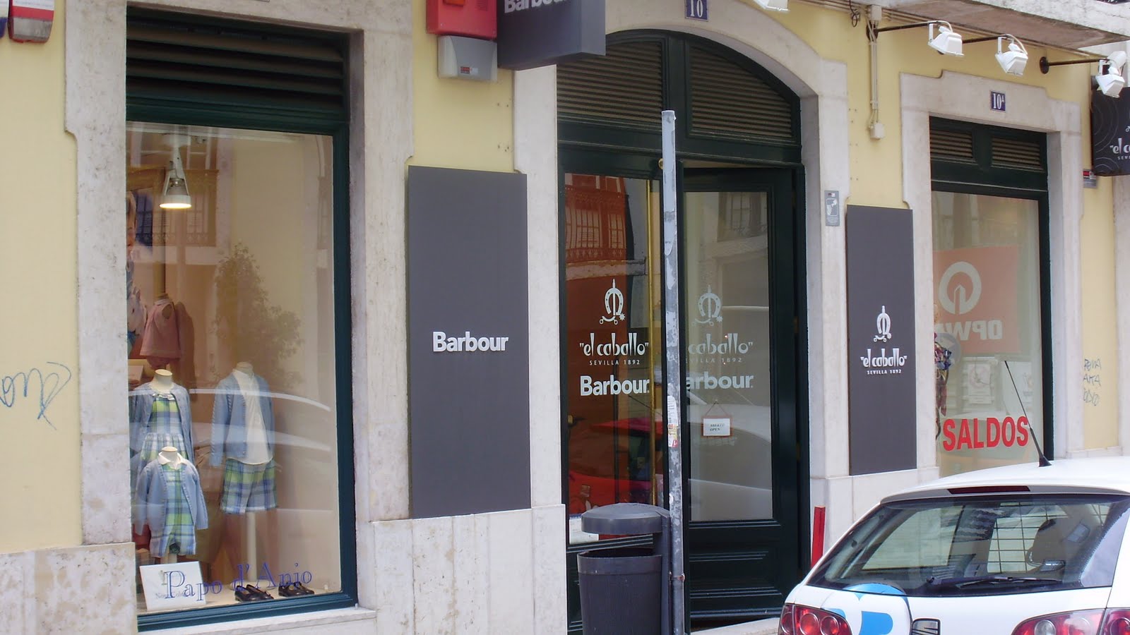 [P2230132.JPG]