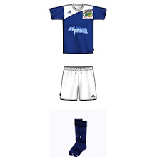 EQUIPACION OFICIAL